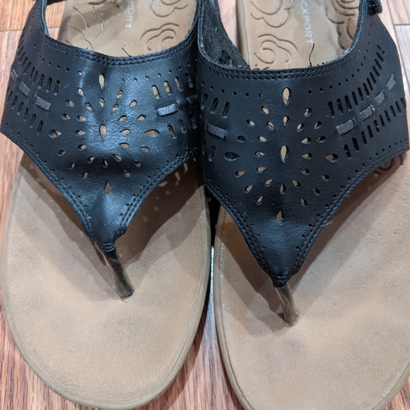 Rockport Leather Upper Sandals - Picture 2 of 9